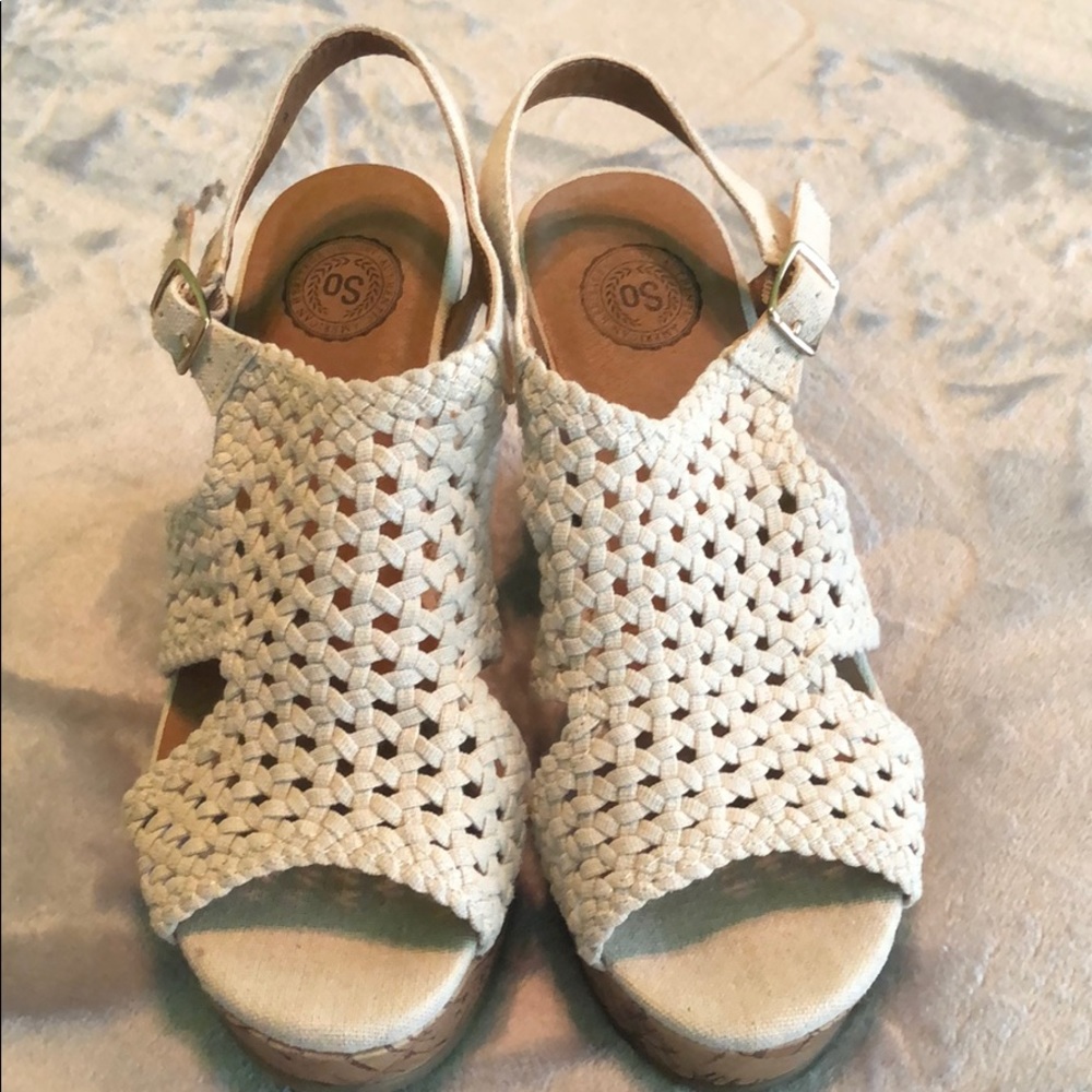 Wedge sandals